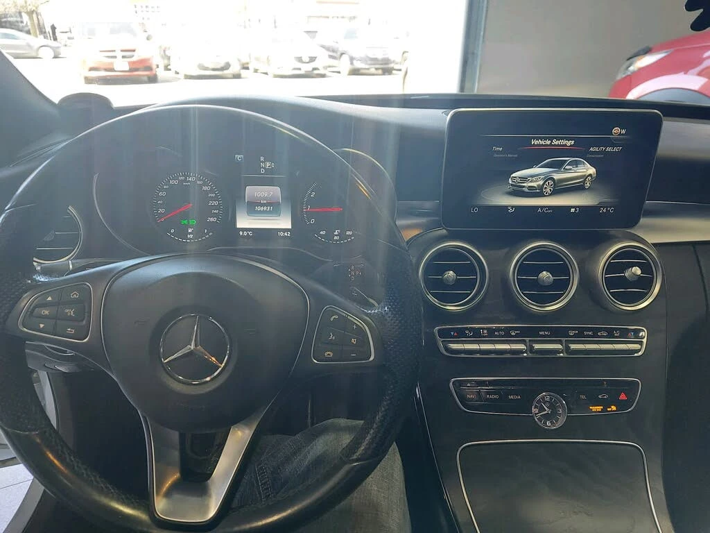 Mercedes-Benz C 300 * АВТО КРЕДИТ* ЦЕНА ДО БГ * СЕРВИЗНА ИСТОРИЯ *  - изображение 10