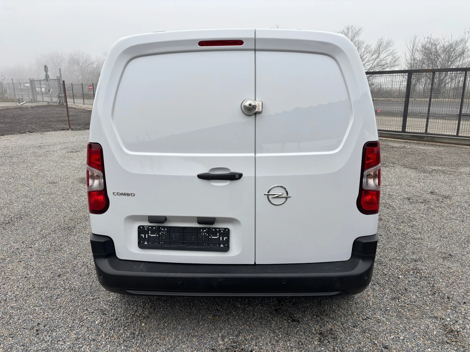 Opel Combo 1.5 HDI 2024�20���.��. | Mobile.bg � ����������� 4
