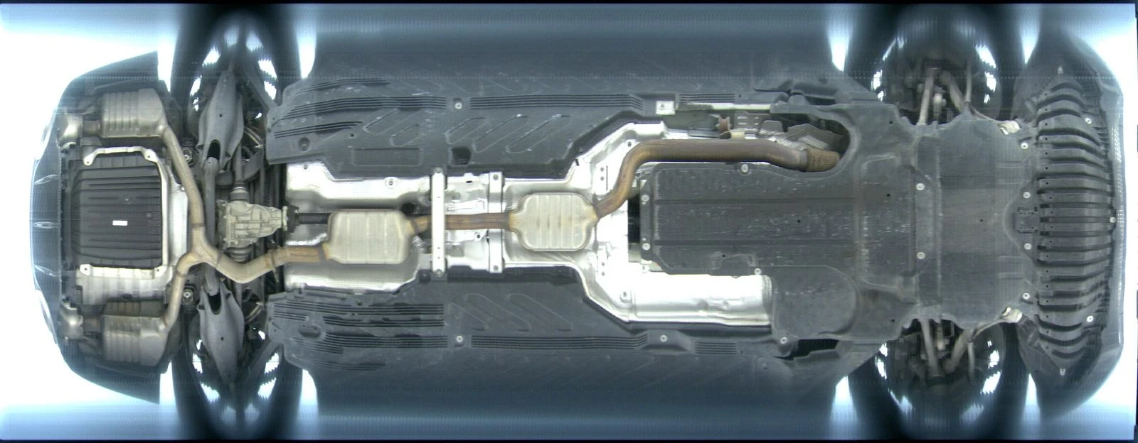 Mercedes-Benz C 300 AMG �����| ��� ����| Blind Spot Assist| BURMESTER | Mobile.bg � ����������� 17