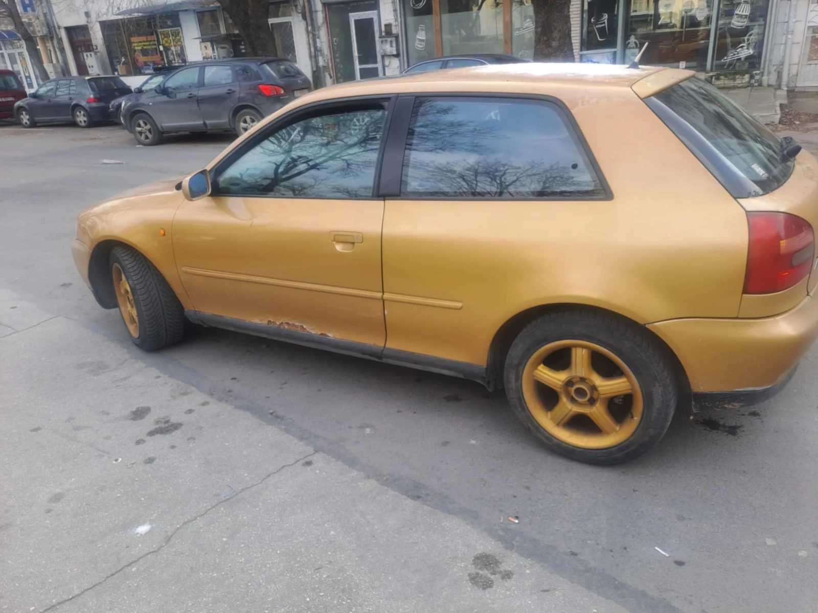 Audi A3 1.8 - изображение 6