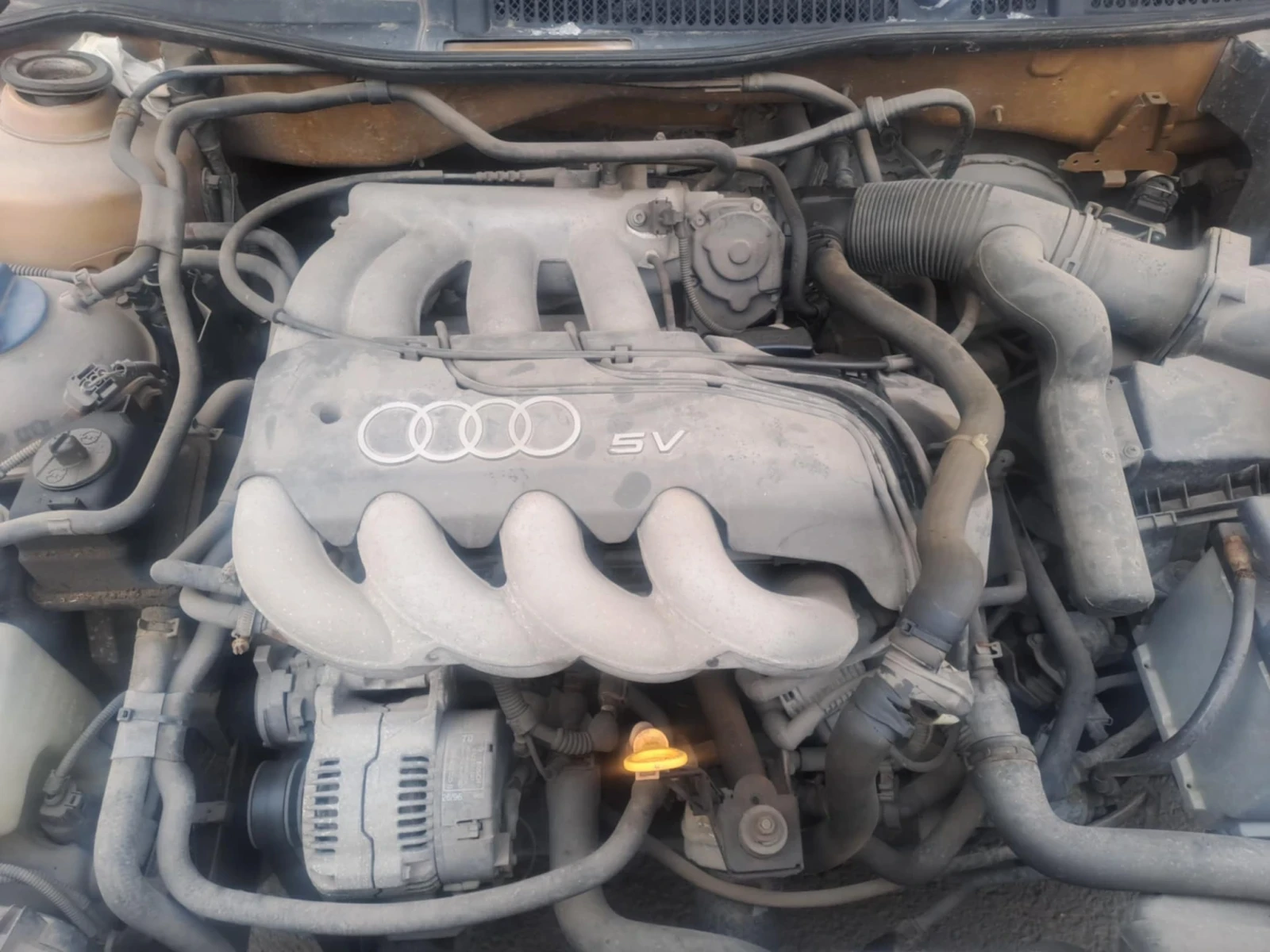 Audi A3 1.8 - изображение 4