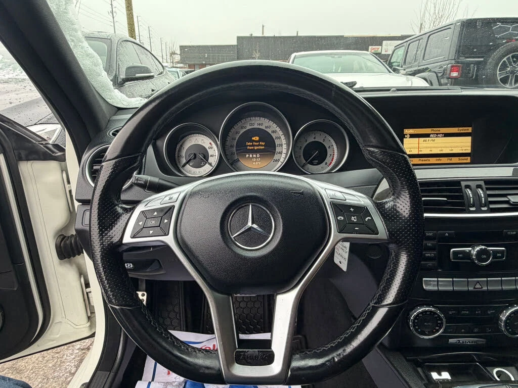 Mercedes-Benz C 250 4MATIC* Sedan* Автокредит* (Цена до БГ) - изображение 5