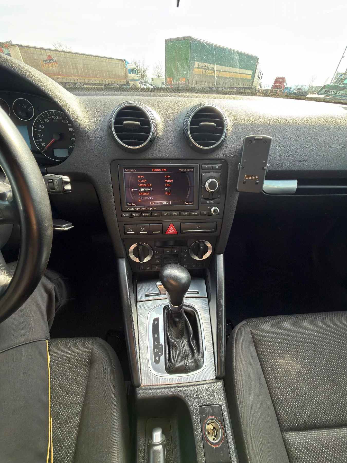 Audi A3 2.0TDI DSG - изображение 10