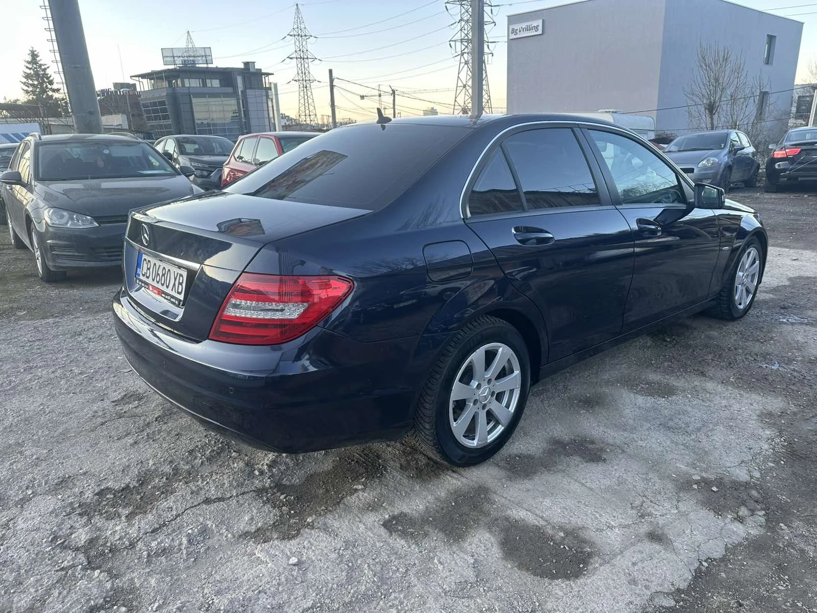 Mercedes-Benz C 200 2.2CDI FACELIFT 6-СКОРОСТИ - изображение 3