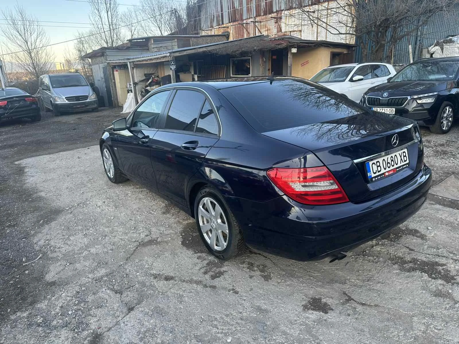 Mercedes-Benz C 200 2.2CDI FACELIFT 6-СКОРОСТИ - изображение 4