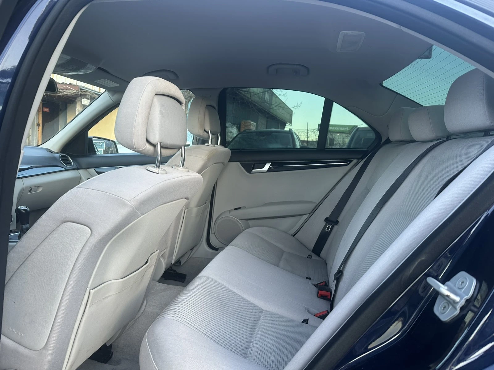 Mercedes-Benz C 200 2.2CDI FACELIFT 6-СКОРОСТИ - изображение 10