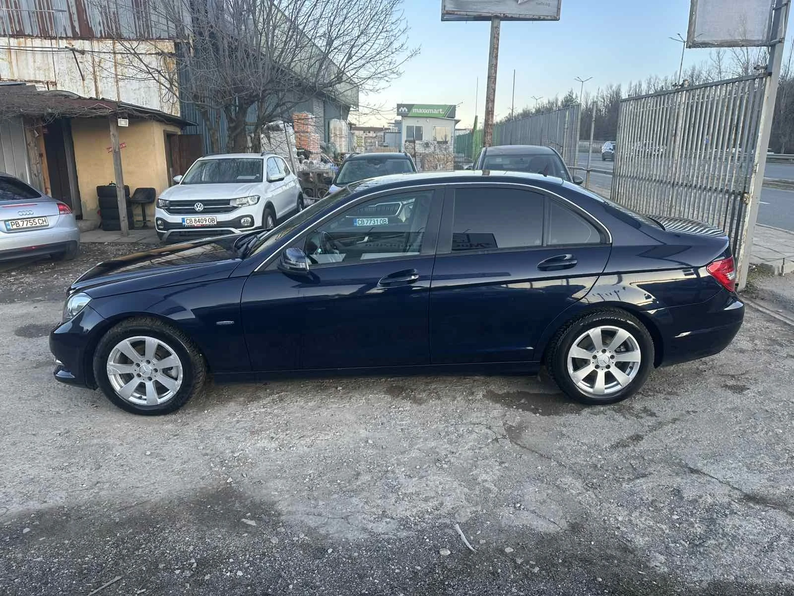 Mercedes-Benz C 200 2.2CDI FACELIFT 6-СКОРОСТИ - изображение 8