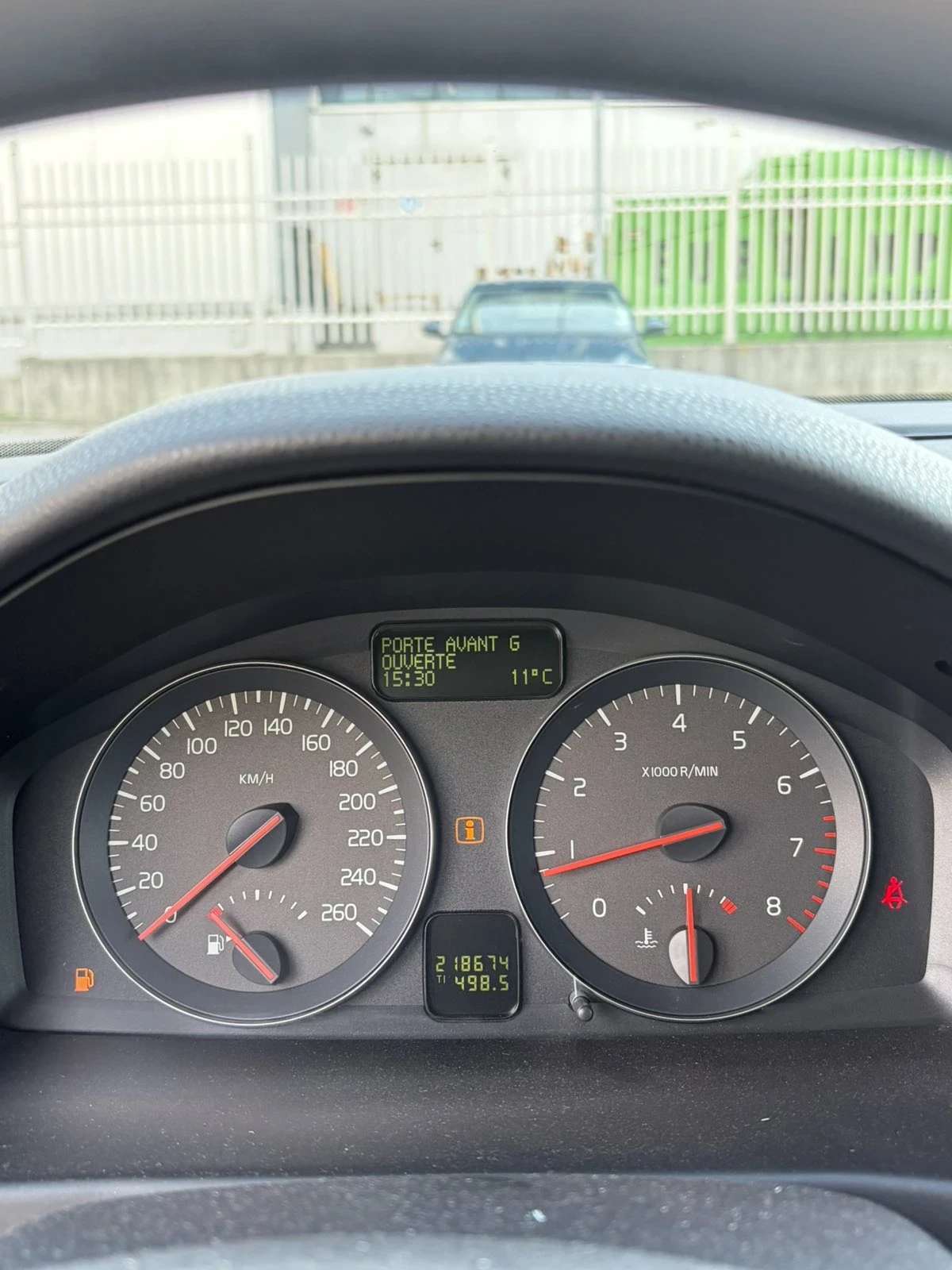 Volvo C30 2000cc  145hp, снимка 15 - Автомобили и джипове - 54133189