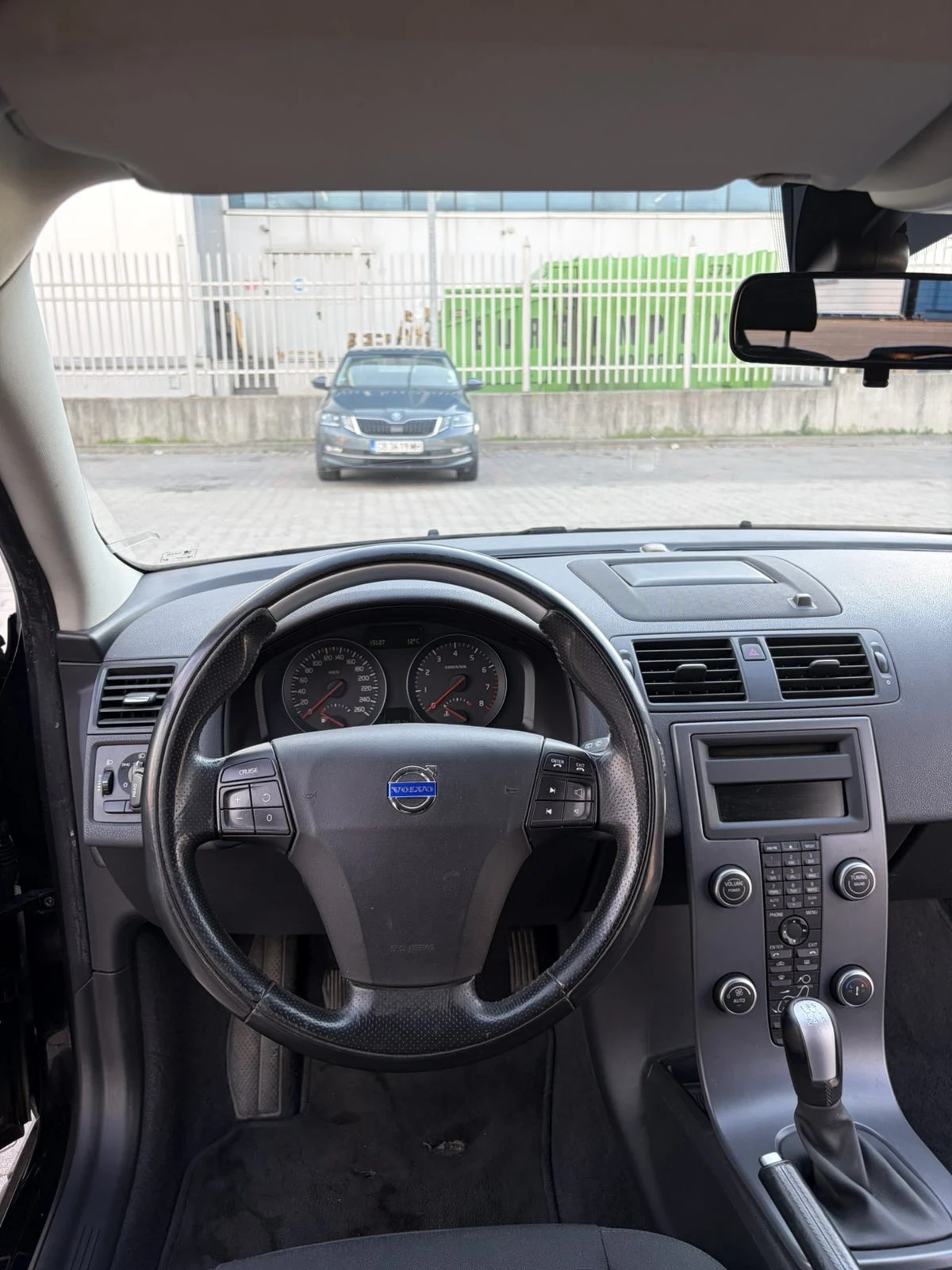 Volvo C30 2000cc  145hp, снимка 8 - Автомобили и джипове - 54133189