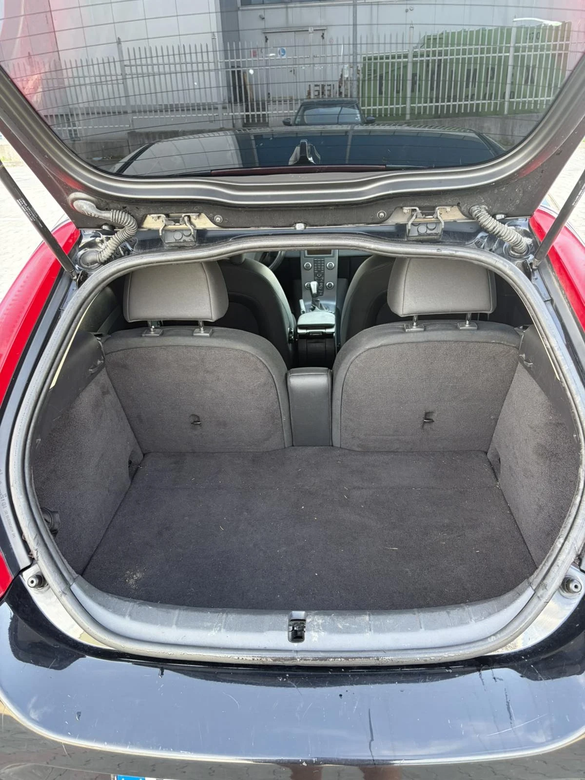 Volvo C30 2000cc  145hp, снимка 17 - Автомобили и джипове - 54133189