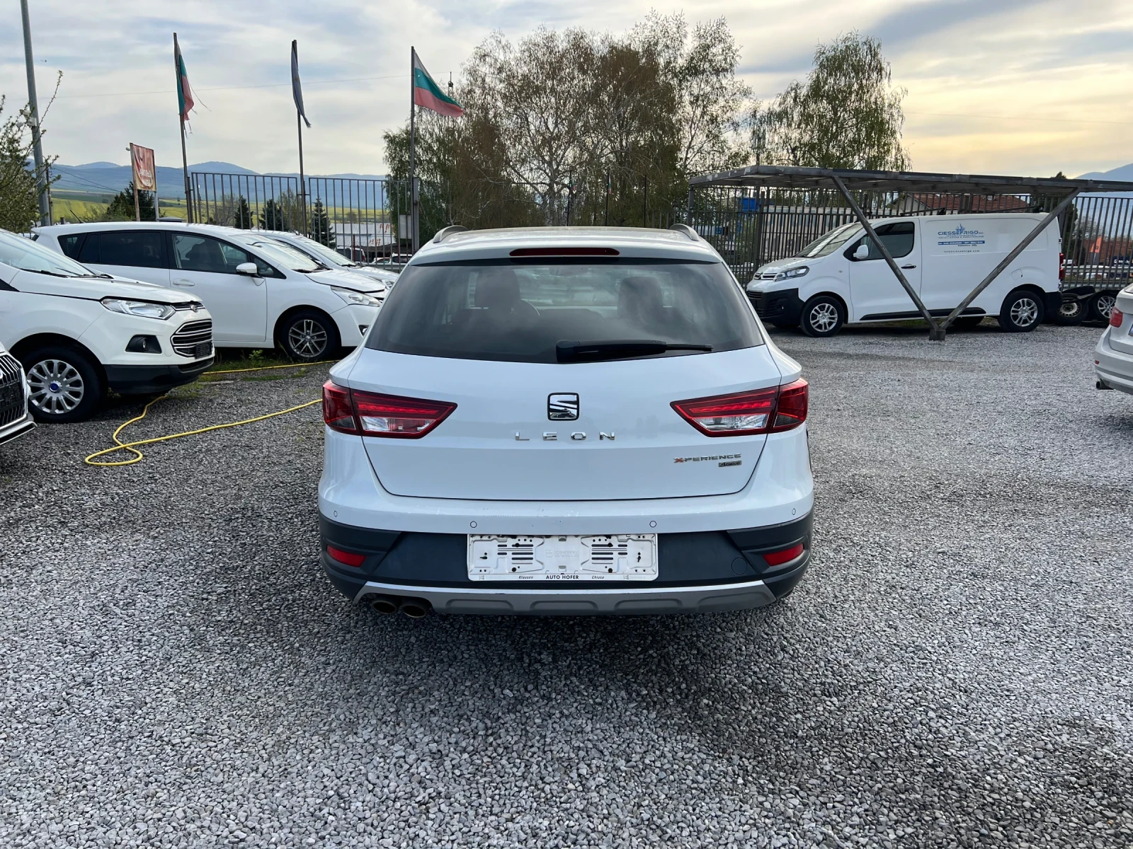 Seat Leon 2.0TDI X-PERIENCE 4x4 LED Panorama , снимка 5 - Автомобили и джипове - 54314046