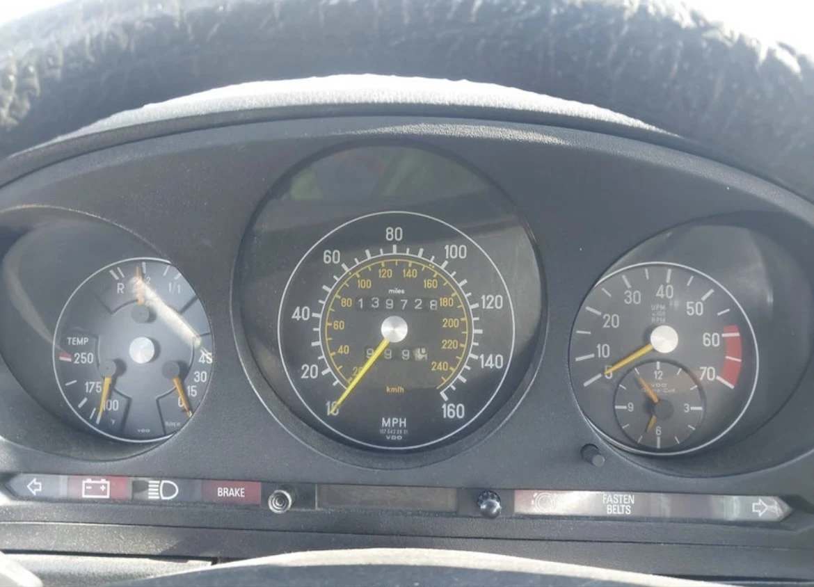Mercedes-Benz SL 450 (R107), снимка 10 - Автомобили и джипове - 54640093