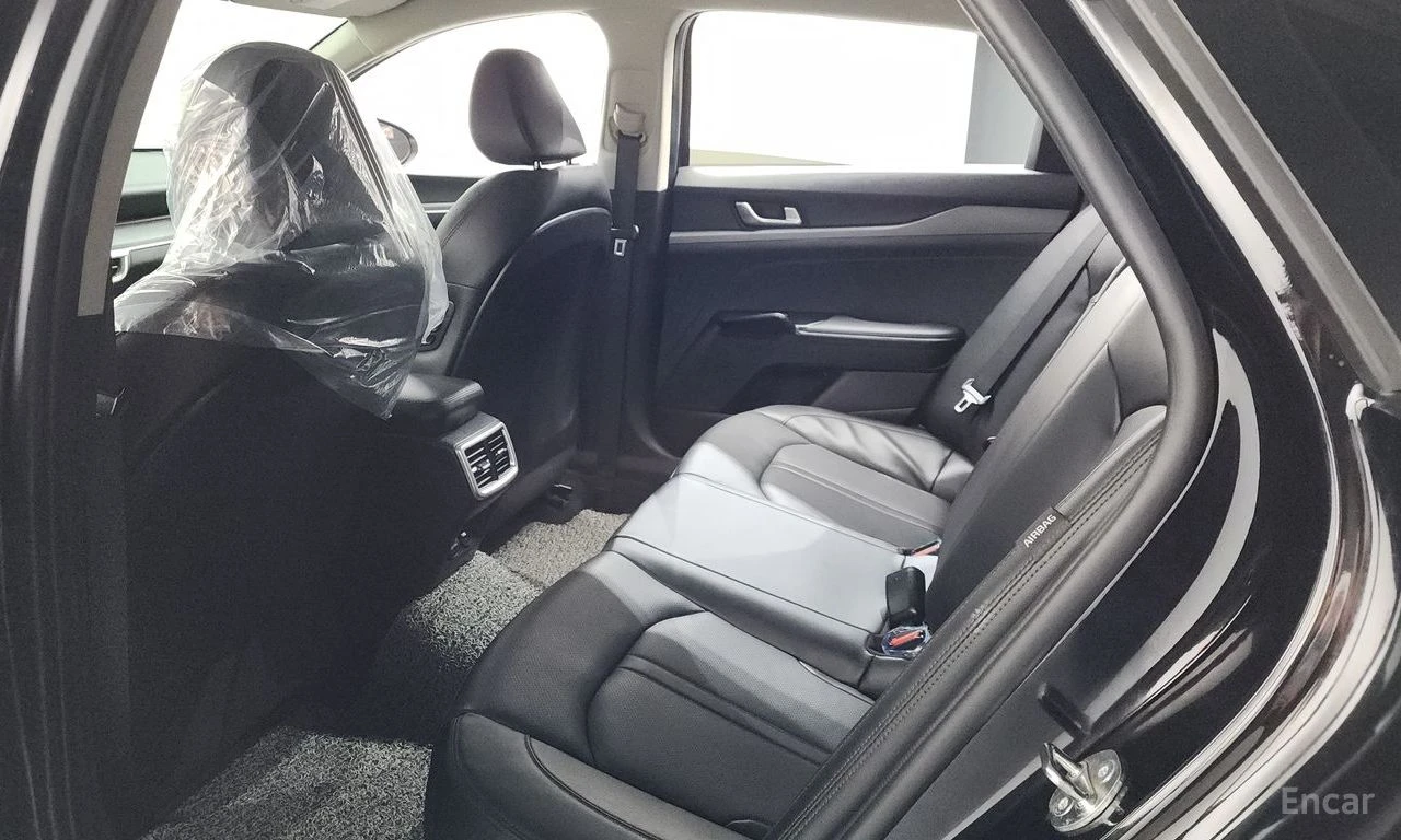 Kia K5 2.0 Trendy* DISTRONIC* ПОДГРЕВ* КАМЕРА* , снимка 16 - Автомобили и джипове - 54749150