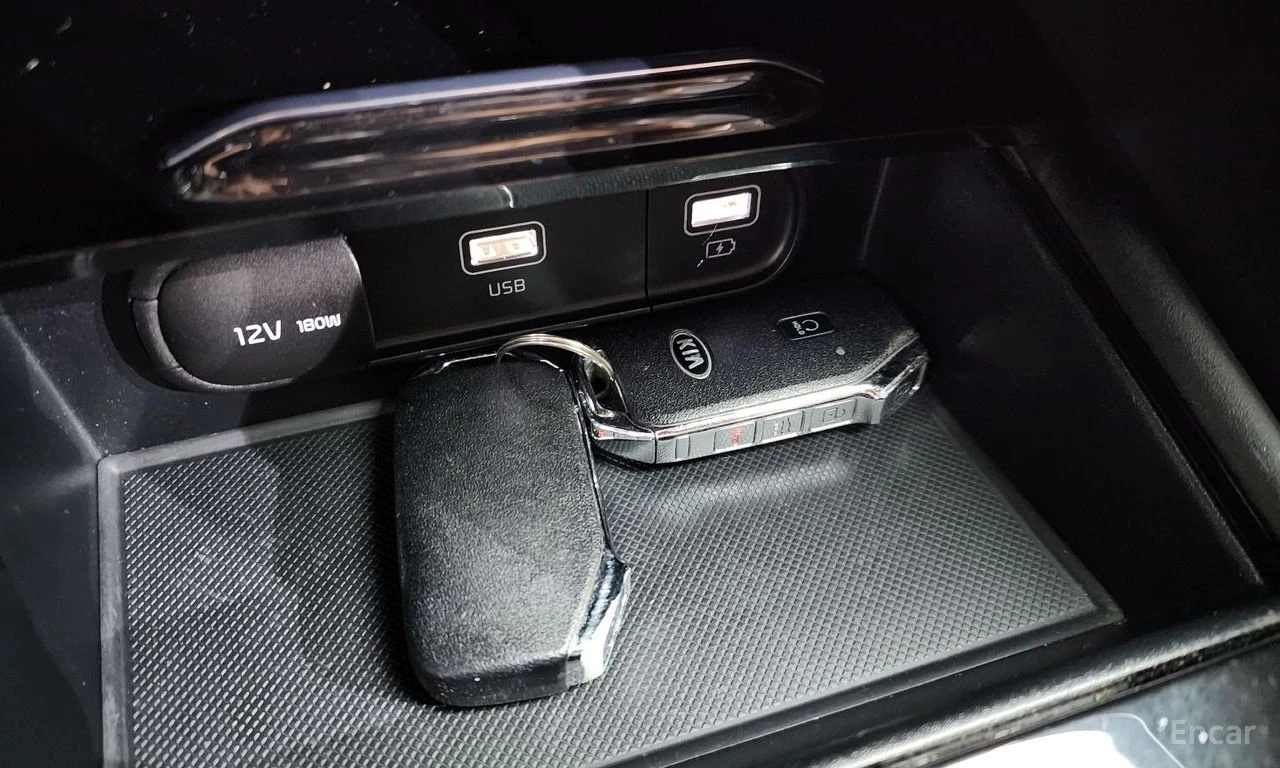 Kia K5 2.0 Trendy* DISTRONIC* ПОДГРЕВ* КАМЕРА* , снимка 14 - Автомобили и джипове - 54749150