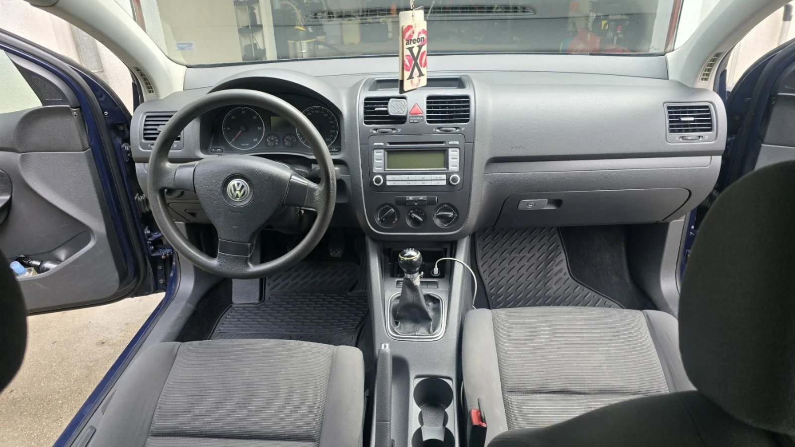 VW Golf, снимка 8 - Автомобили и джипове - 54752757