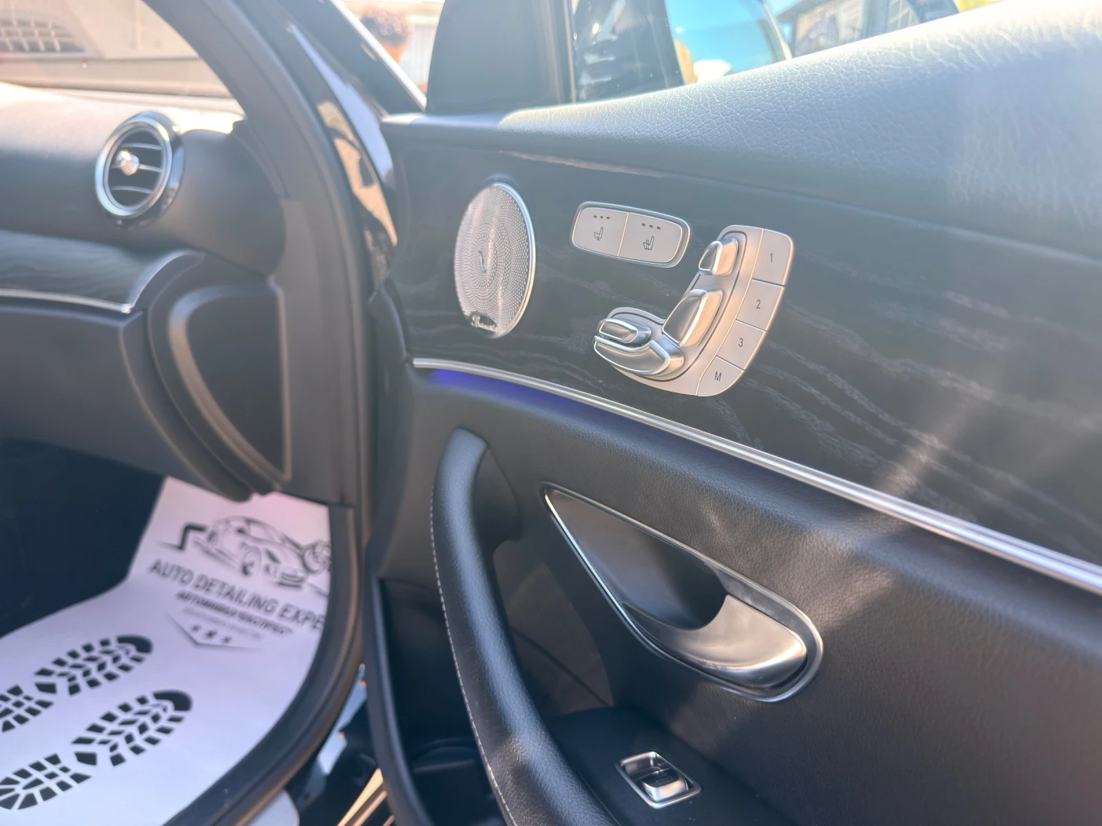 Mercedes-Benz E 350 6.3 ///АMG ОПТИК / BURMESTER MUSIC, снимка 16 - Автомобили и джипове - 55533013