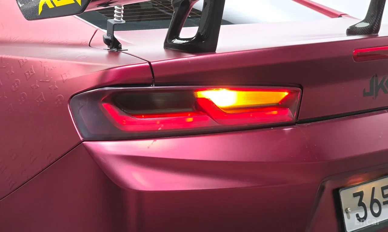 Chevrolet Camaro 6.2 V8 louis vuitton фолио * Панорама, снимка 17 - Автомобили и джипове - 55654377