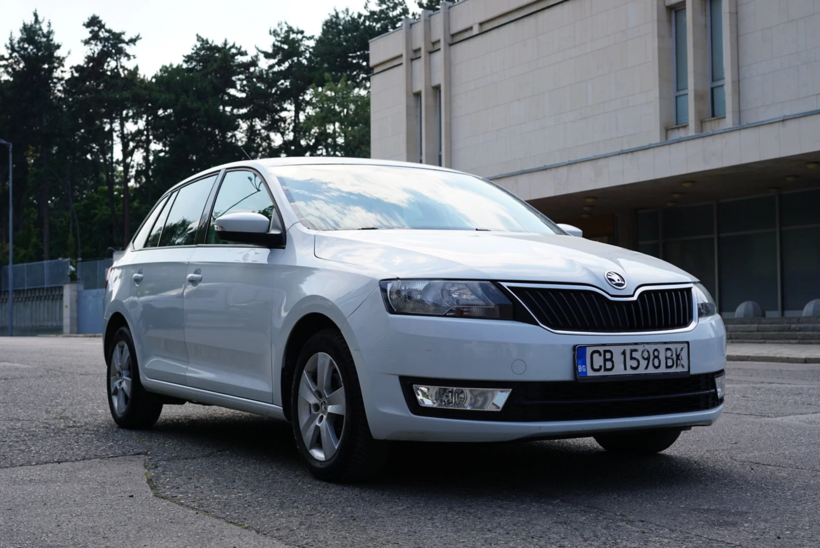 Skoda Rapid 1.4 TDI Автоматик 7DSG * купена от БГ* 