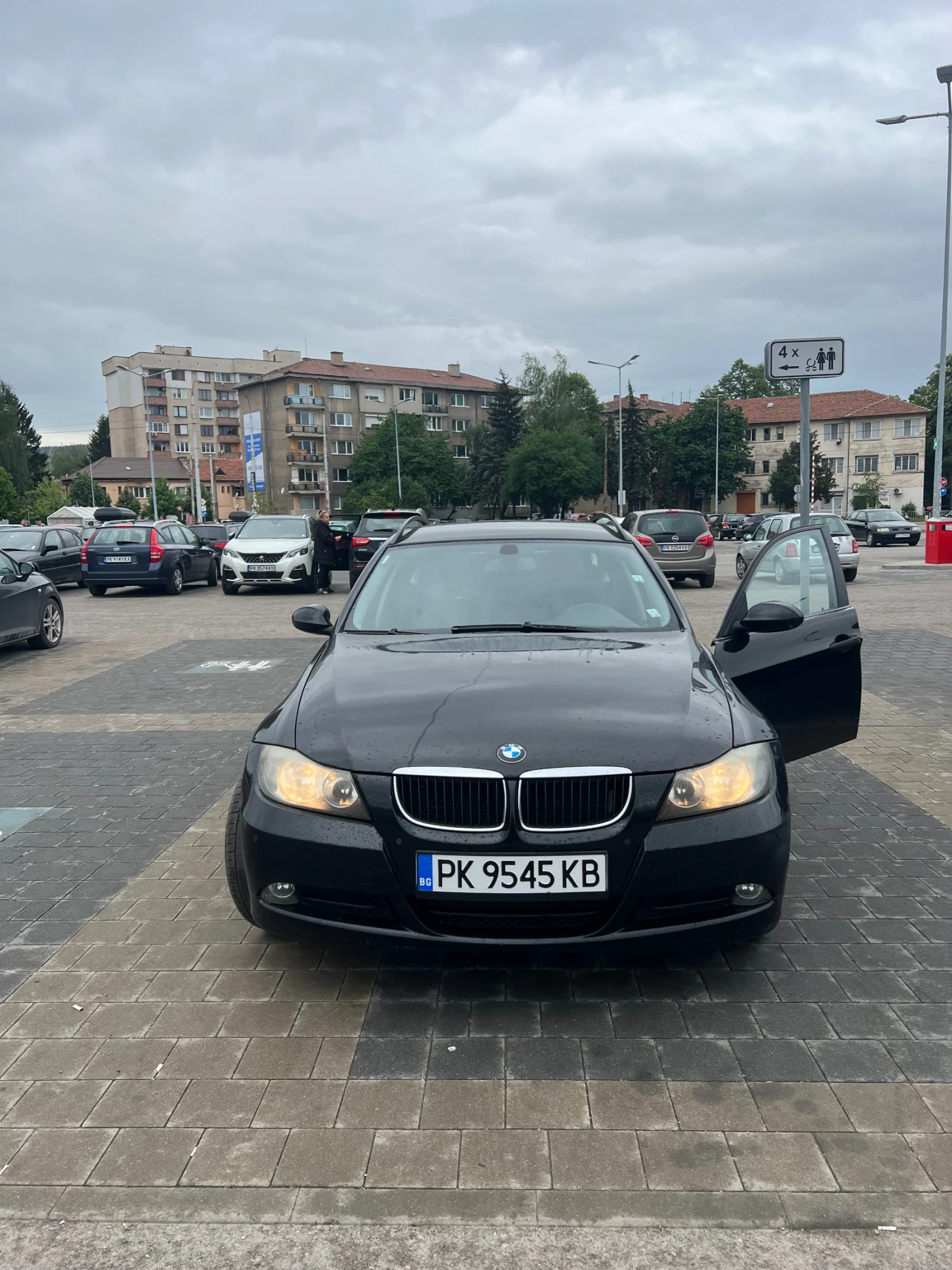 BMW 320