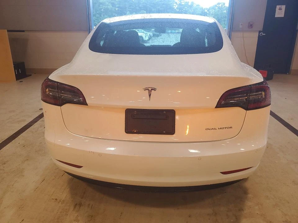 Tesla Model 3 2021 TESLA MODEL 3, снимка 5 - Автомобили и джипове - 55944988