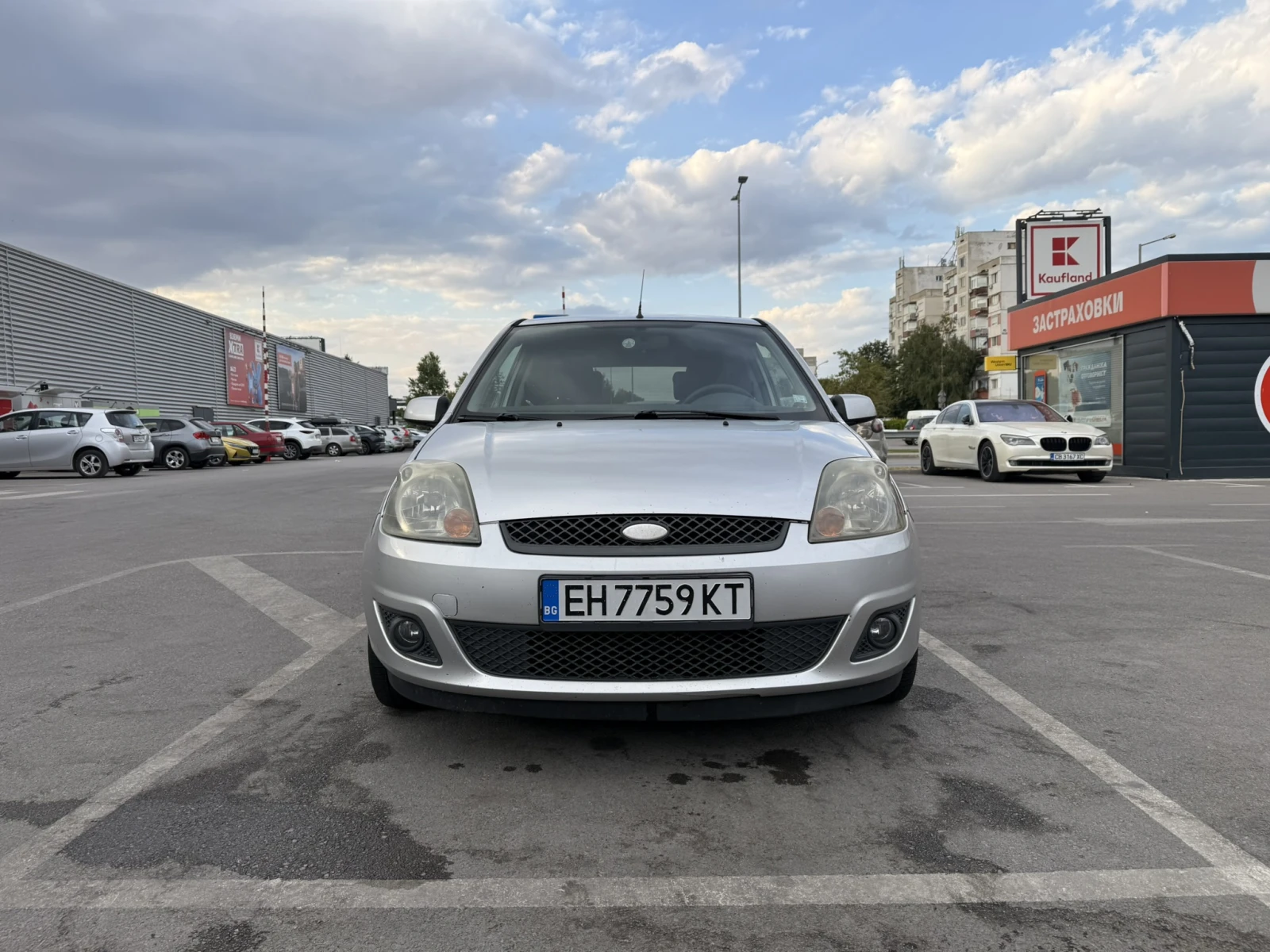 Ford Fiesta 1.25, снимка 9 - Автомобили и джипове - 56155645