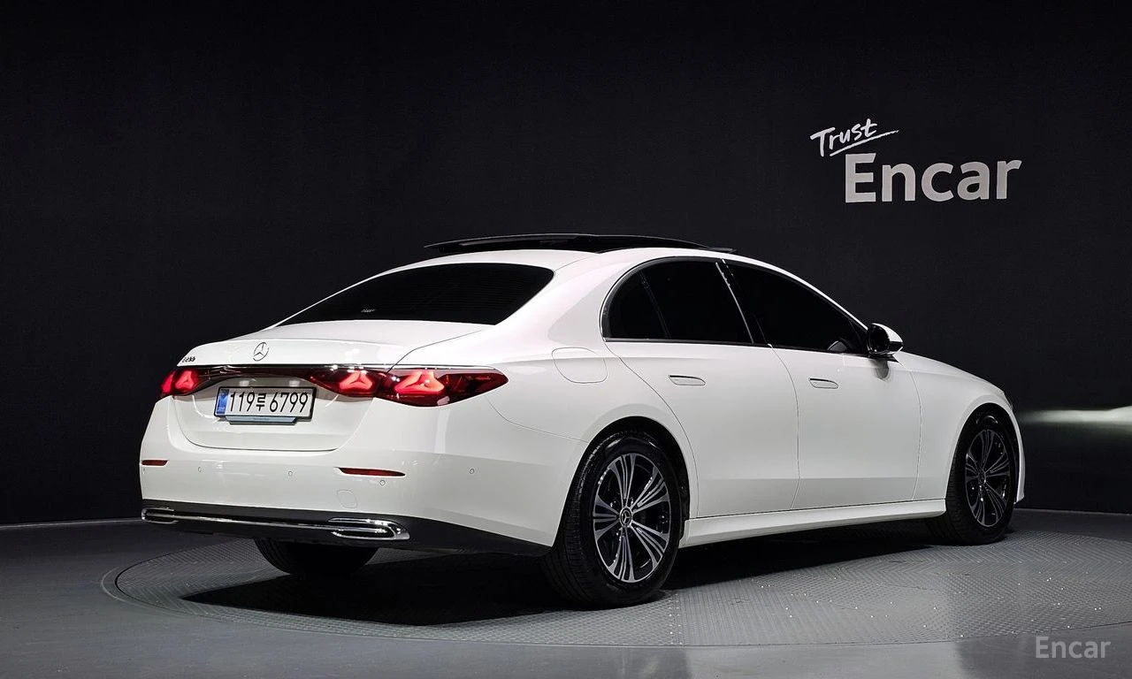 Mercedes-Benz E 200 W214 Avantgarde ��� ��������� | Mobile.bg � ����������� 2