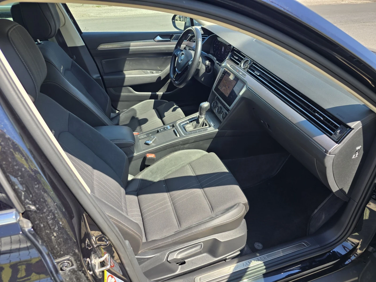VW Alltrack 2.0 TDI 4-MOTION, снимка 12 - Автомобили и джипове - 56659799