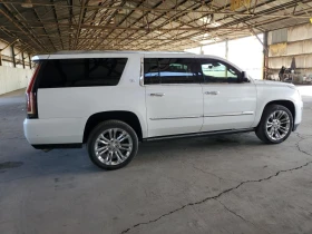 Cadillac Escalade ESV PREMIUM LUXURY 2019, снимка 3