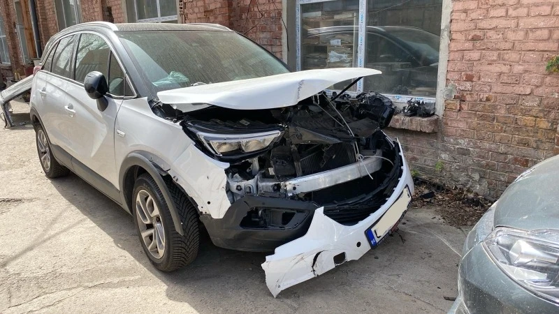 Opel Crossland X, снимка 10 - Автомобили и джипове - 46706791