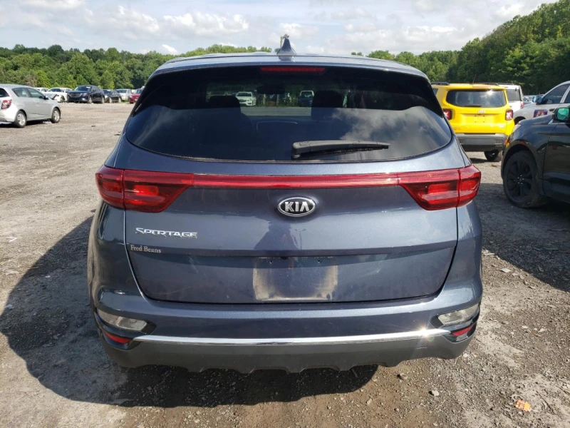 Kia Sportage LX, снимка 6 - Автомобили и джипове - 47188654