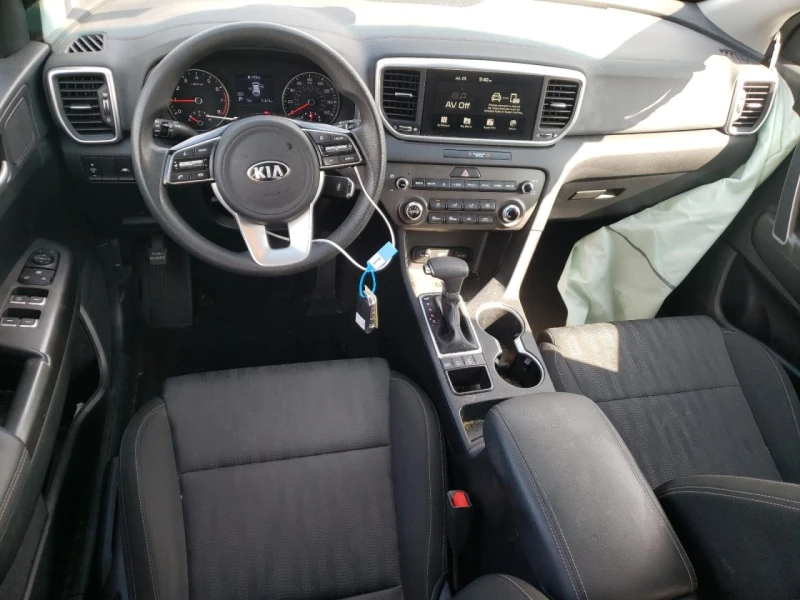 Kia Sportage LX, снимка 8 - Автомобили и джипове - 47188654