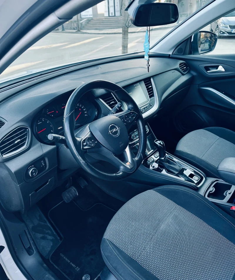 Opel Grandland X, снимка 9 - Автомобили и джипове - 52497441