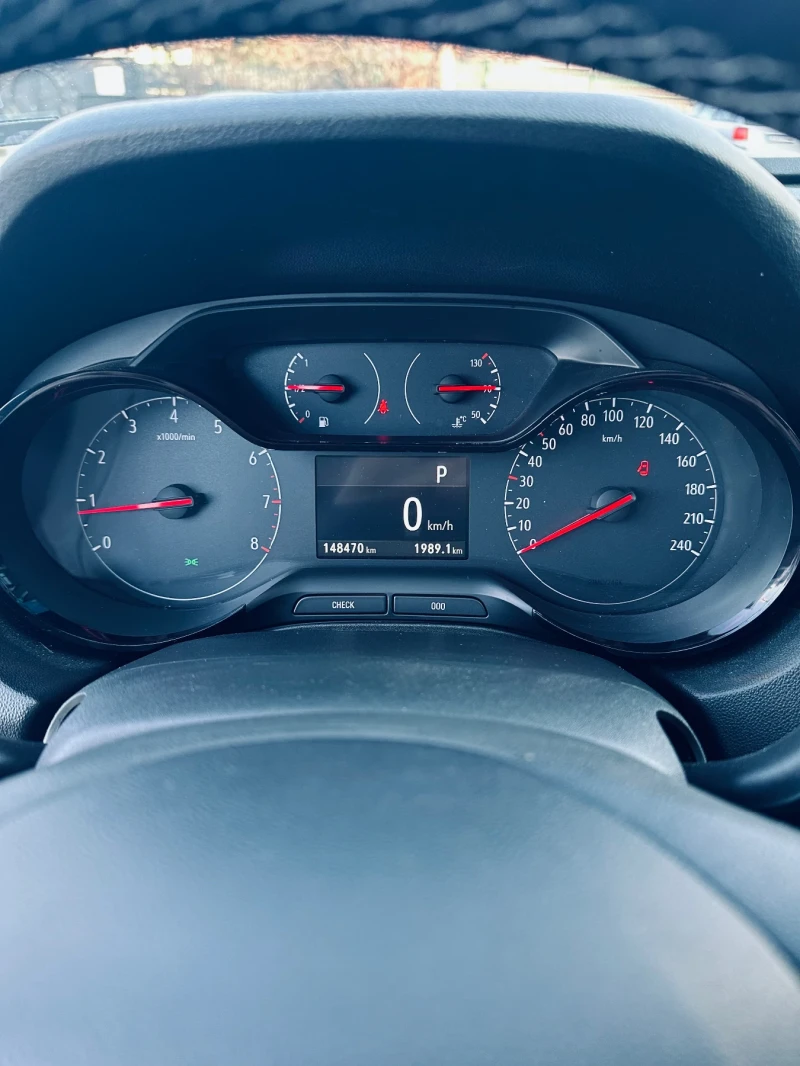 Opel Grandland X, снимка 8 - Автомобили и джипове - 52497441