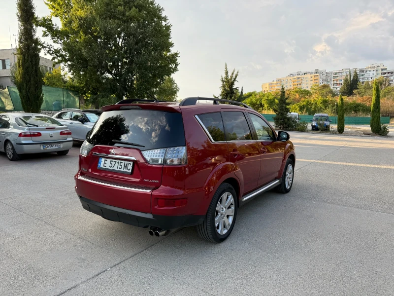 Mitsubishi Outlander, снимка 4 - Автомобили и джипове - 51671527
