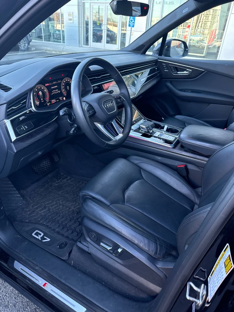 Audi Q7 TECHNIK * * CARFAX * * АВТО КРЕДИТ * * , снимка 5 - Автомобили и джипове - 53157681