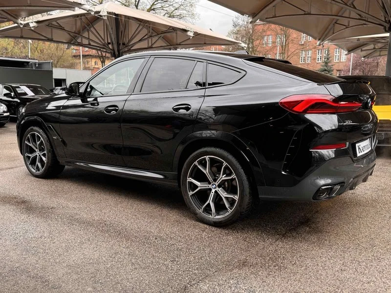 BMW X6 M60i Carbon, снимка 7 - Автомобили и джипове - 49728340