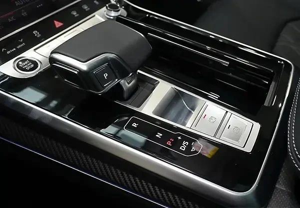 Audi Q7 50 TDI Quattro = S-line = 7 Seats Гаранция, снимка 6 - Автомобили и джипове - 55477644