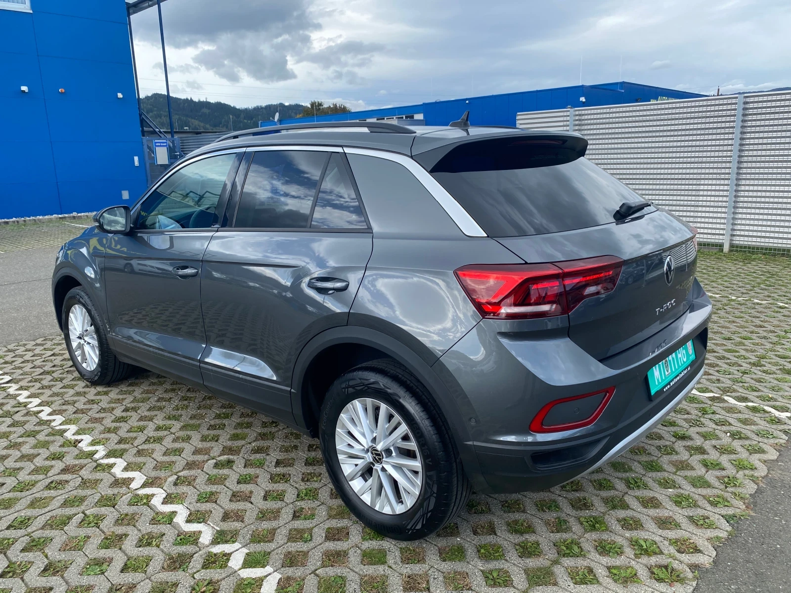 VW T-Roc 1.5 TSI DSG Navi LED Camera - изображение 5