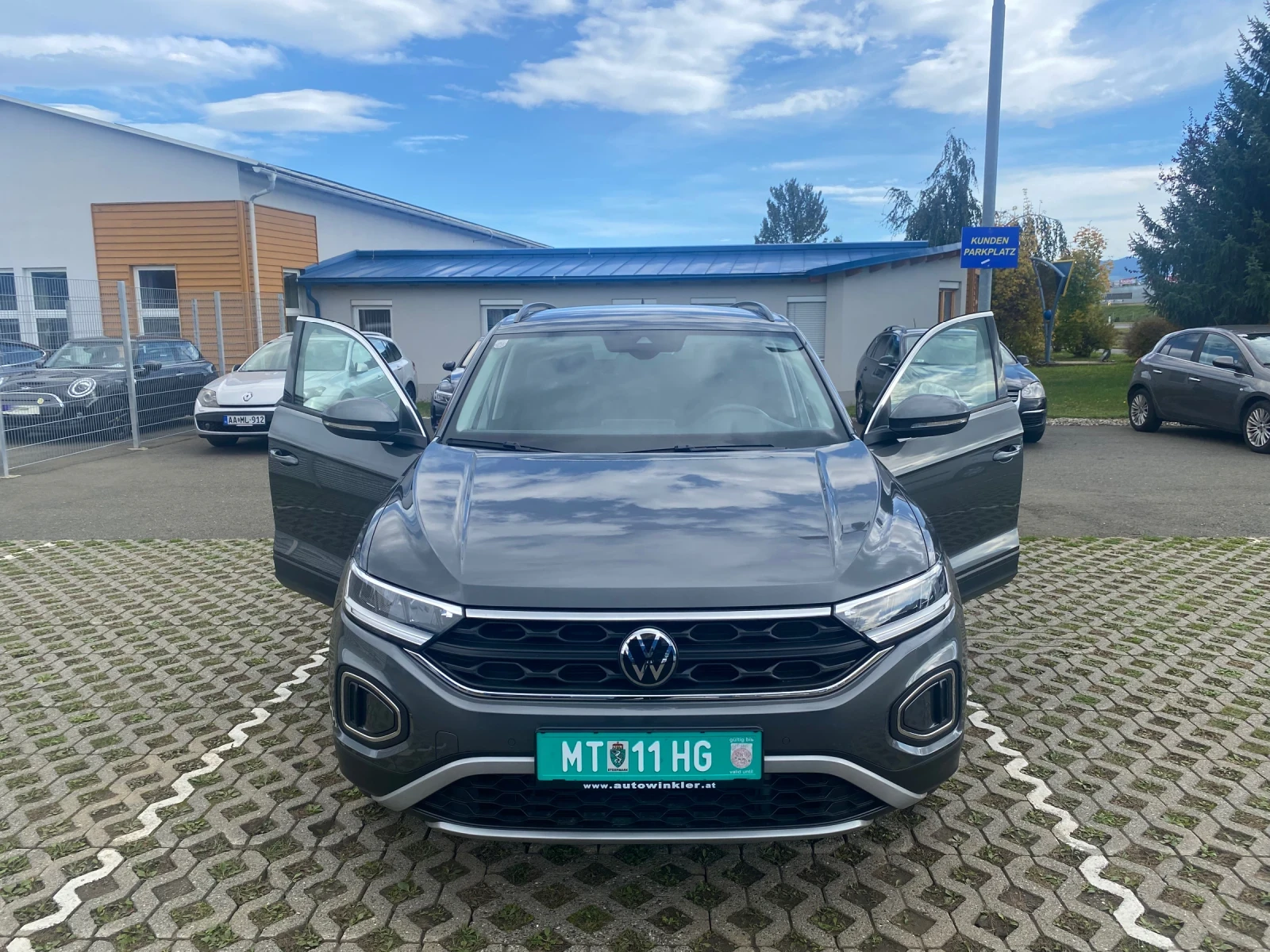 VW T-Roc 1.5 TSI DSG Navi LED Camera - изображение 2