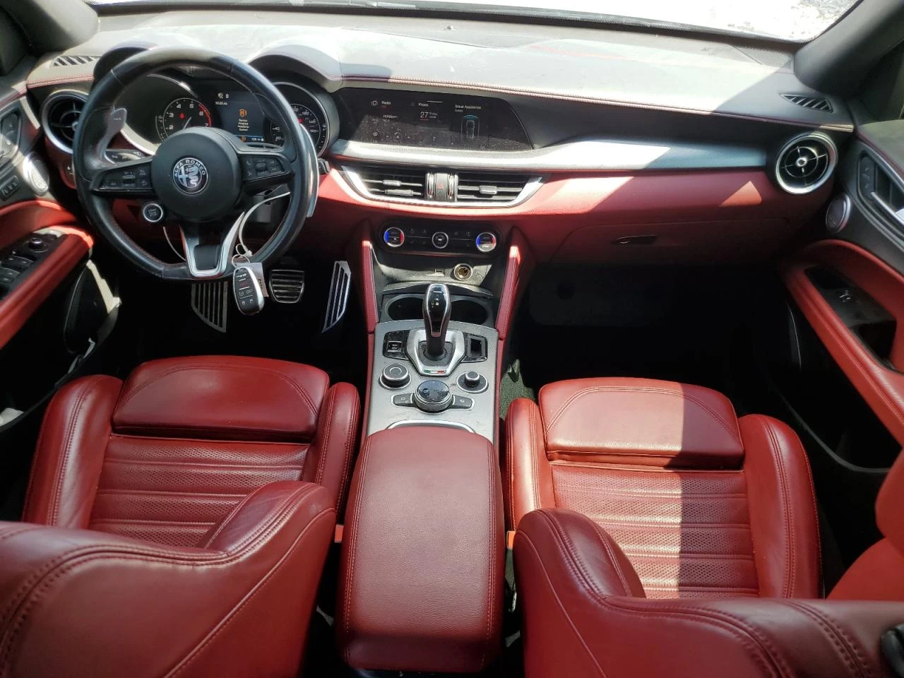 Alfa Romeo Stelvio Ti 280кс * Възможност за Лизинг*  - изображение 8