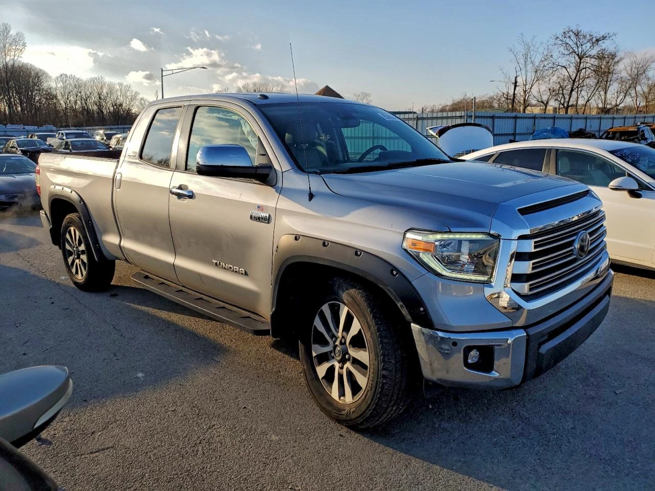 Toyota Tacoma DOUBLE CAB LIMITED - изображение 5