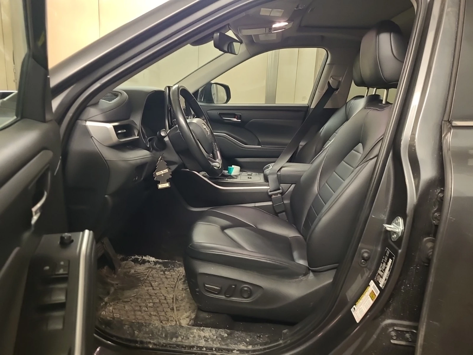 Toyota Highlander Hybrid XLE * * 7 ����� * *  C������� ������� * *  | Mobile.bg � ����������� 6