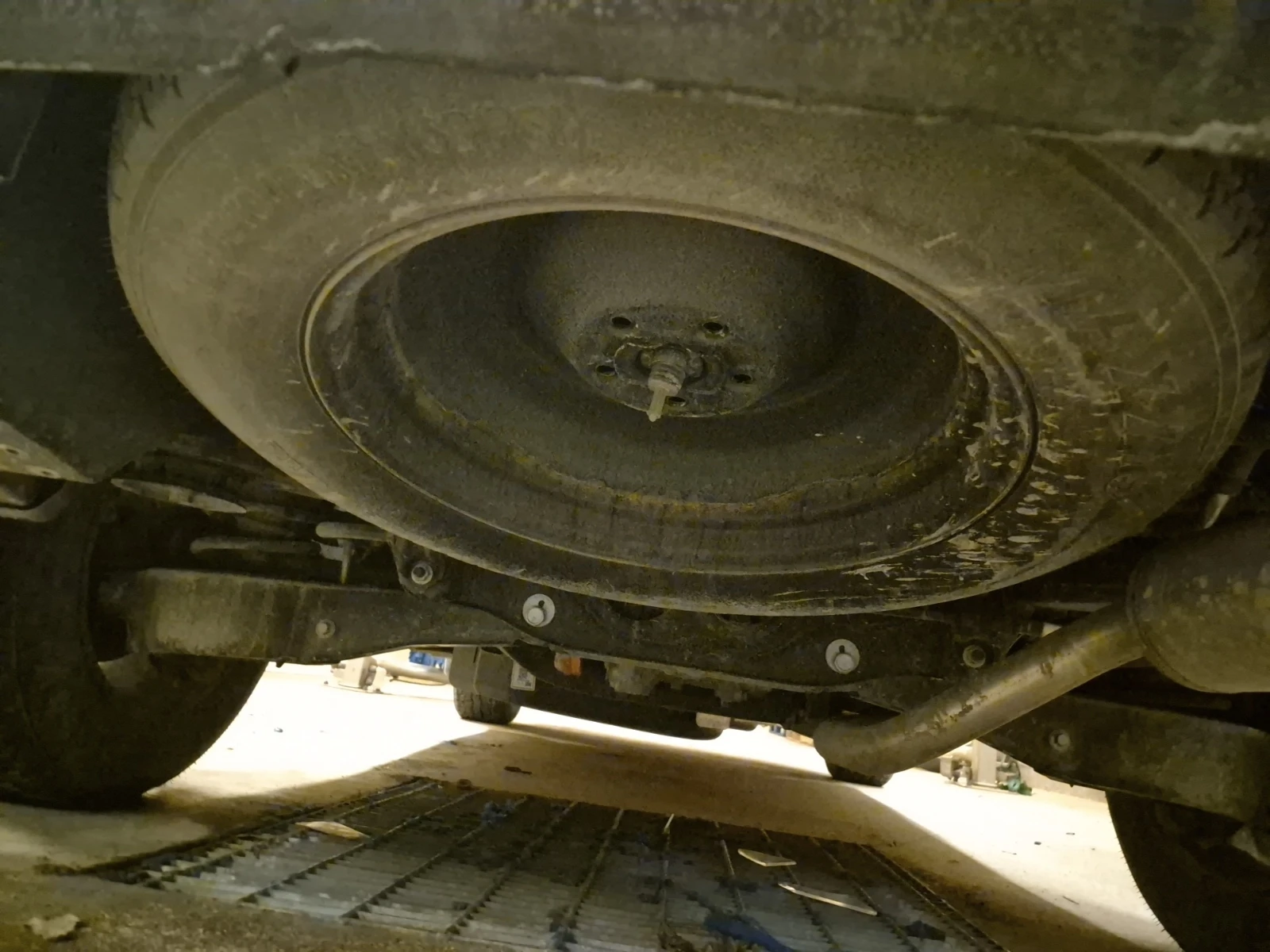 Toyota Highlander Hybrid XLE * * 7 ����� * *  C������� ������� * *  | Mobile.bg � ����������� 13