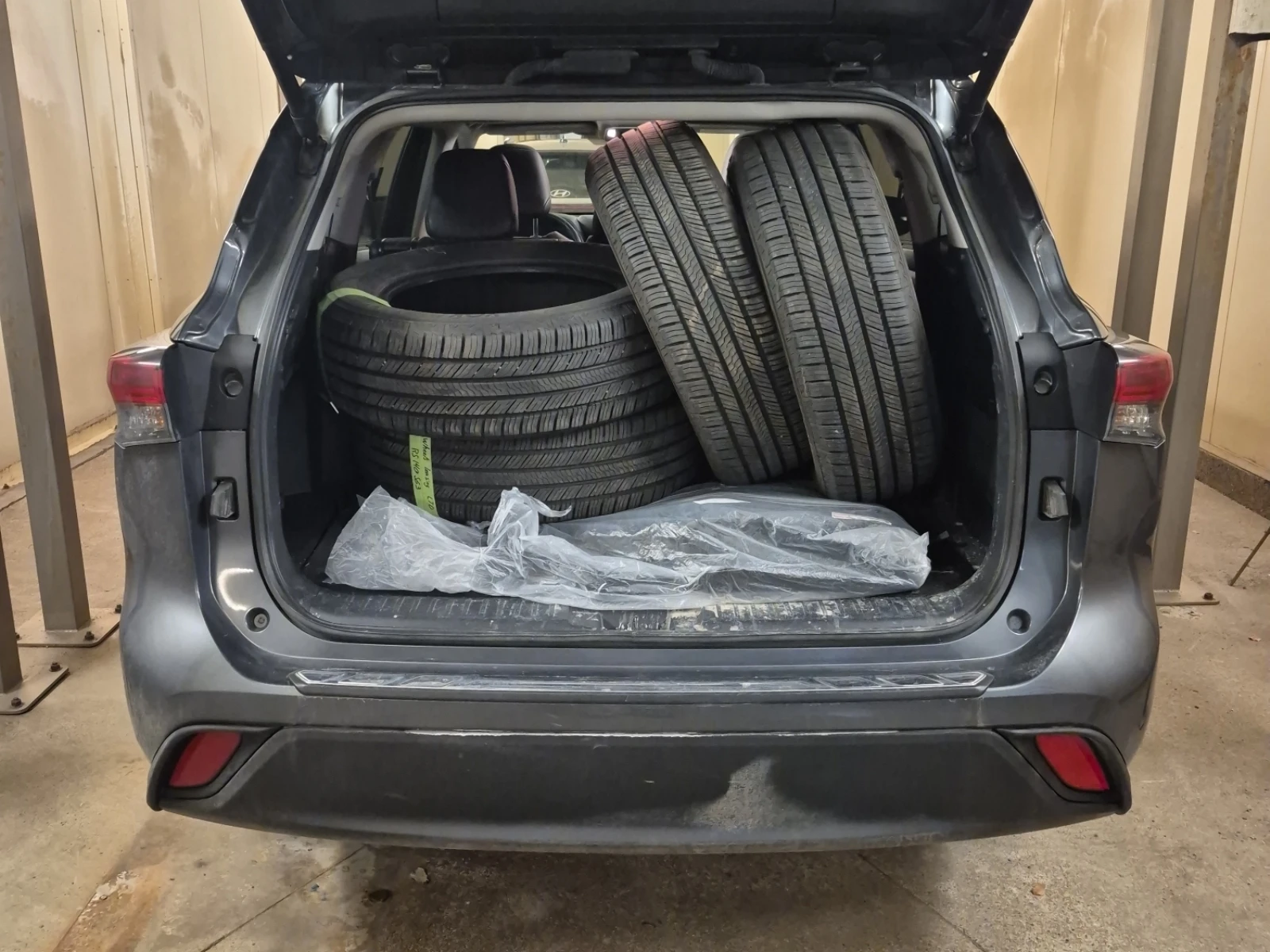 Toyota Highlander Hybrid XLE * * 7 ����� * *  C������� ������� * *  | Mobile.bg � ����������� 5