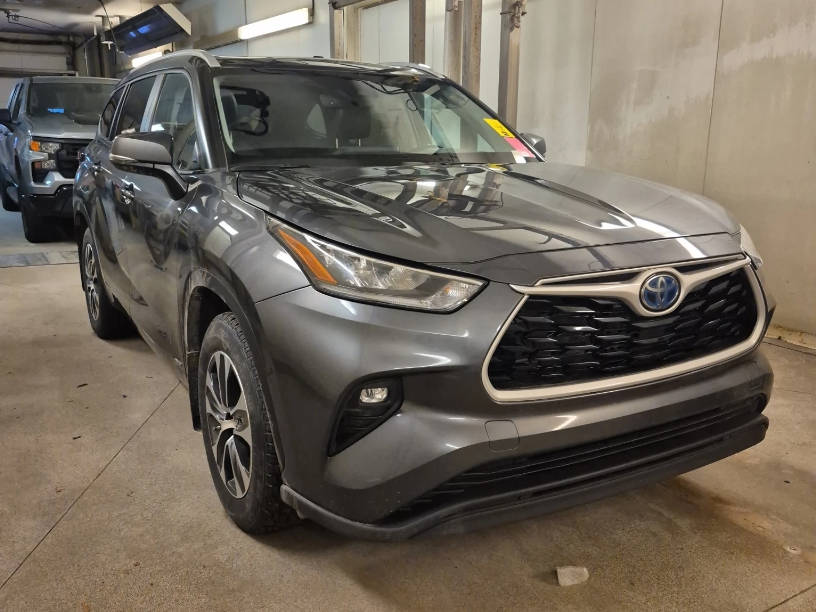 Toyota Highlander Hybrid XLE * * 7 ����� * *  C������� ������� * *  | Mobile.bg � ����������� 2