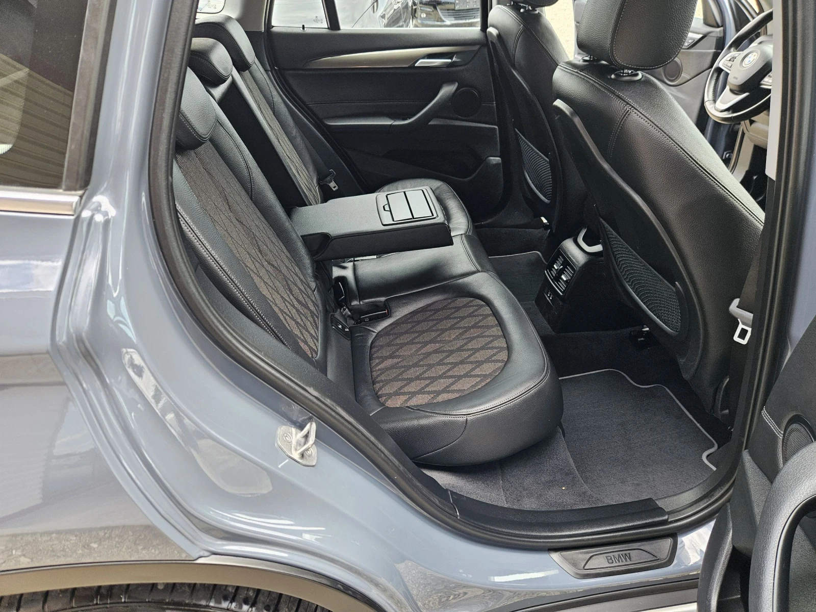 BMW X1 2.0-150ks-4x4, снимка 11 - Автомобили и джипове - 54657229