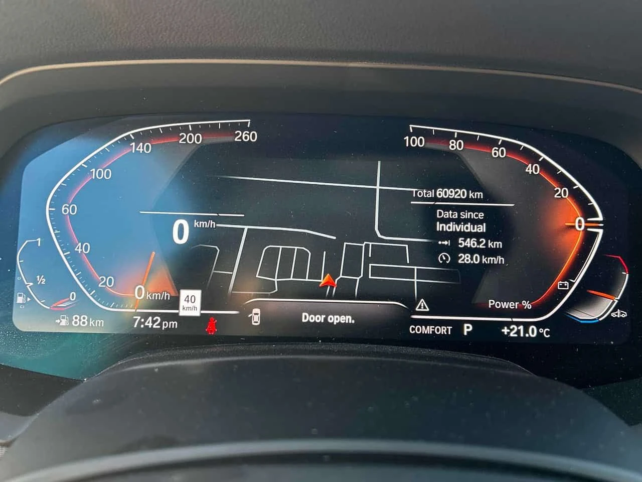 BMW X5 * xDrive40i * ПОДГРЕВИ * 360 * PANO * CARFAX, снимка 17 - Автомобили и джипове - 54715689