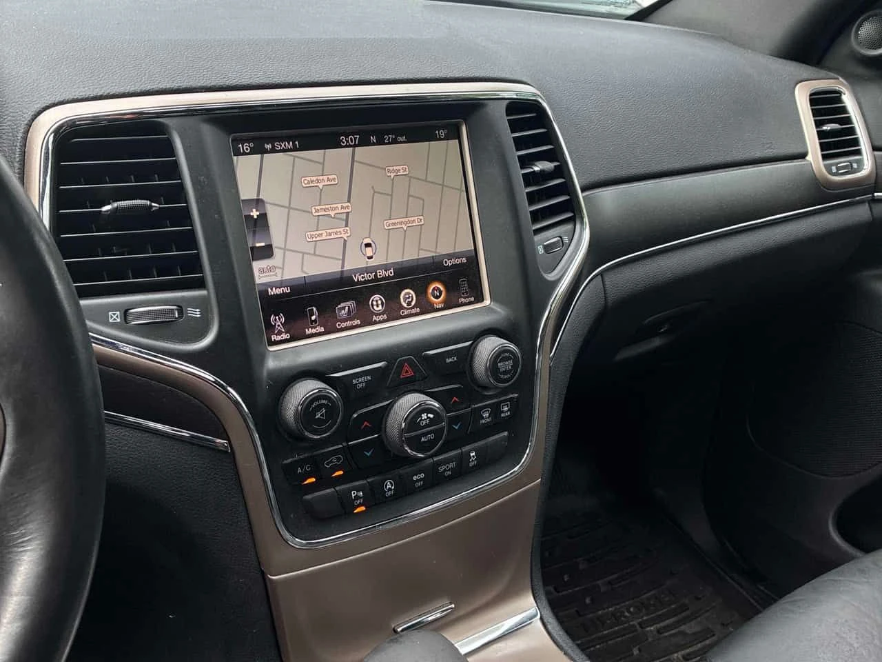 Jeep Grand cherokee * Limited * CARFAX * 2 КЛЮЧА * ПОДГРЕВИ * ПАНО * , снимка 9 - Автомобили и джипове - 55049548