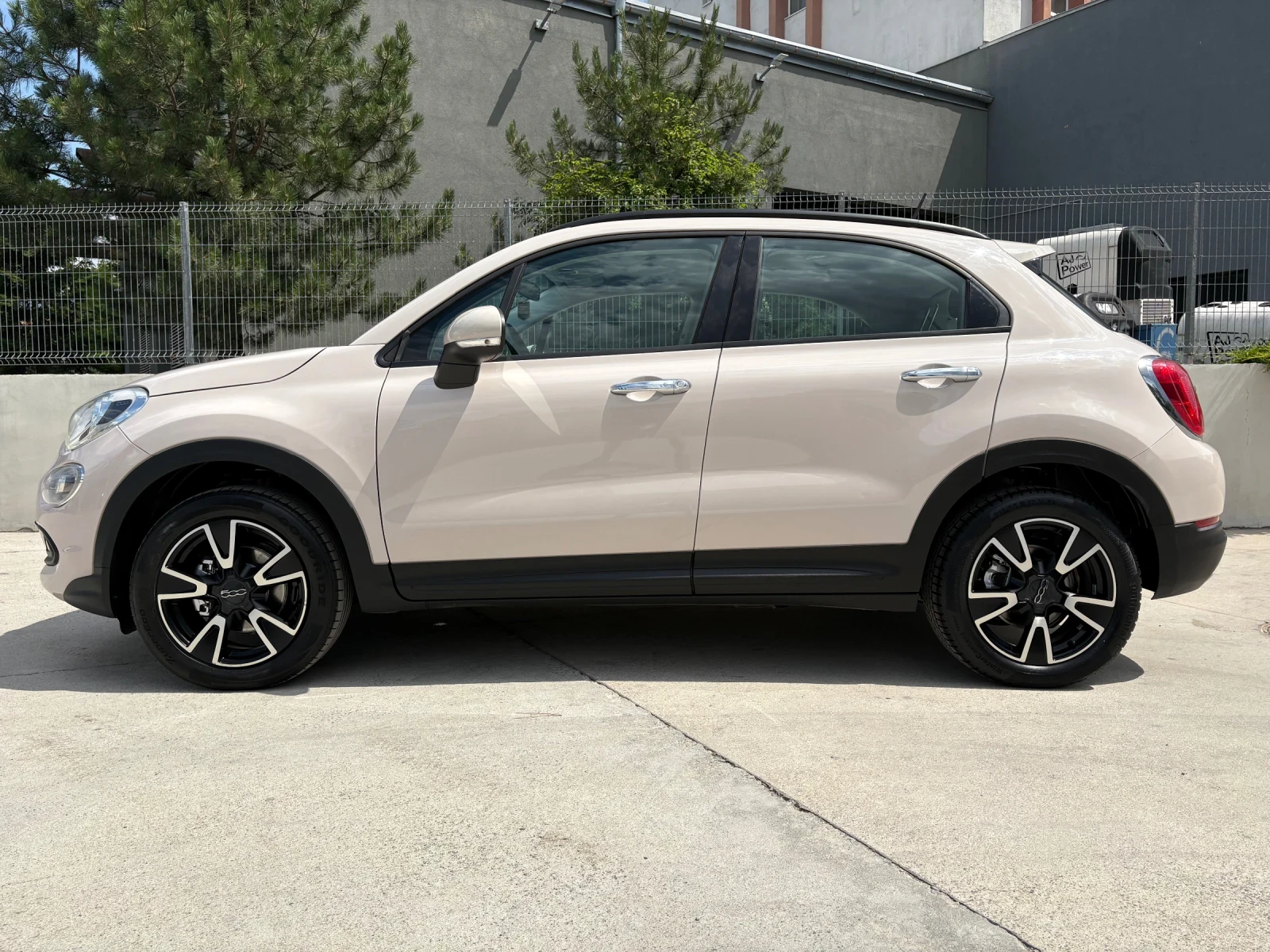 Fiat 500X 4x2 Automatic 140hp 109x km TOP, снимка 3 - Автомобили и джипове - 55182259