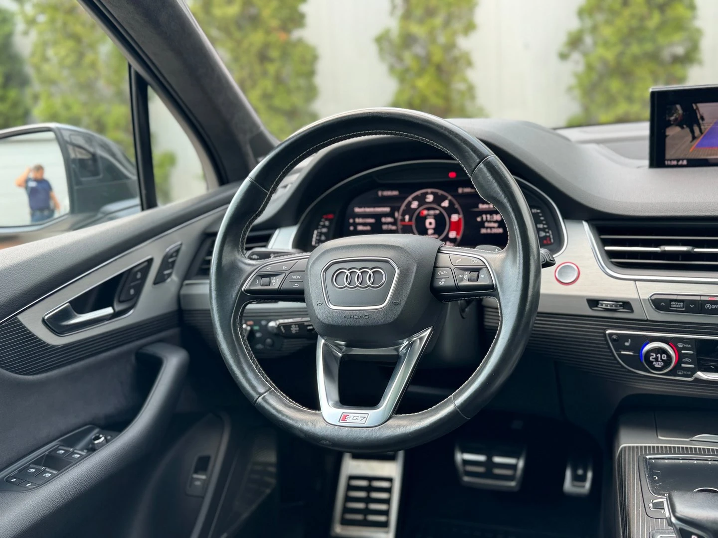 Audi SQ7, снимка 12 - Автомобили и джипове - 56421787